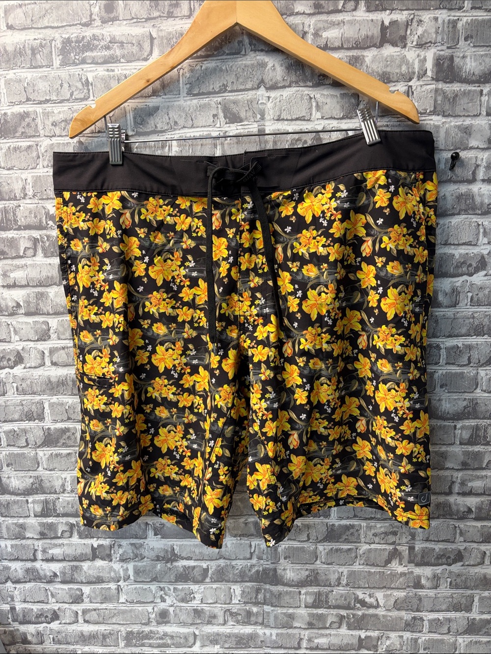 AVID‎ Men's Black Floral board Shorts with Yellow Pattern